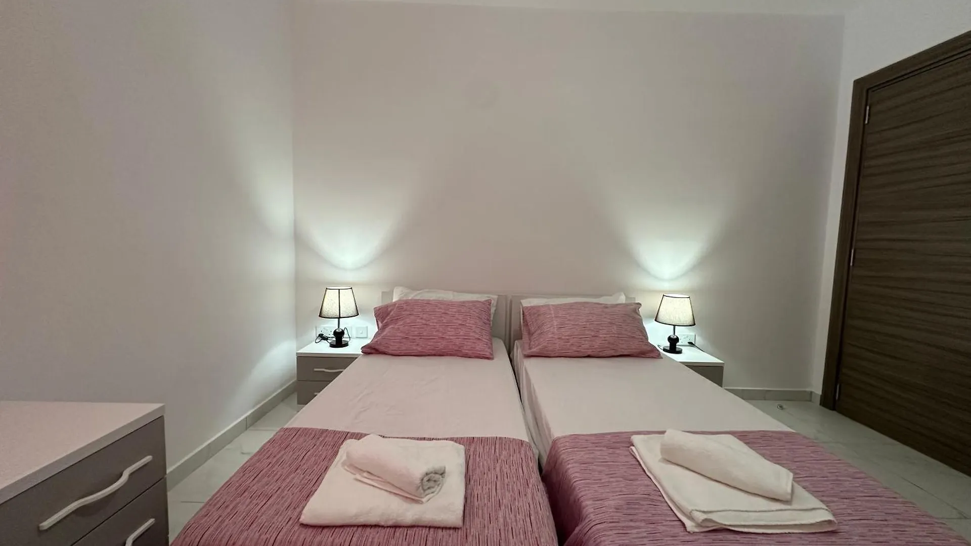 Sunspended Residence Is-Swieqi Apartment